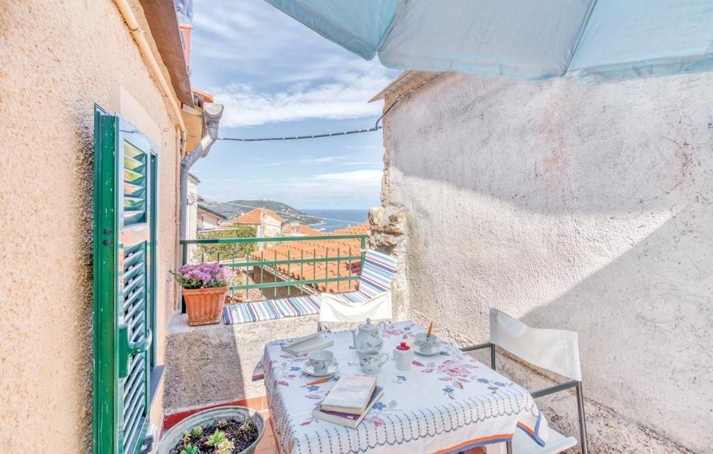Casa Nonna Nella Villa Marina dʼMarina dʼAndora Buitenkant foto